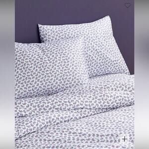 J. Crew Twin/Twin XL Duvet Set in‎ Purple & White Paisley Print NEW